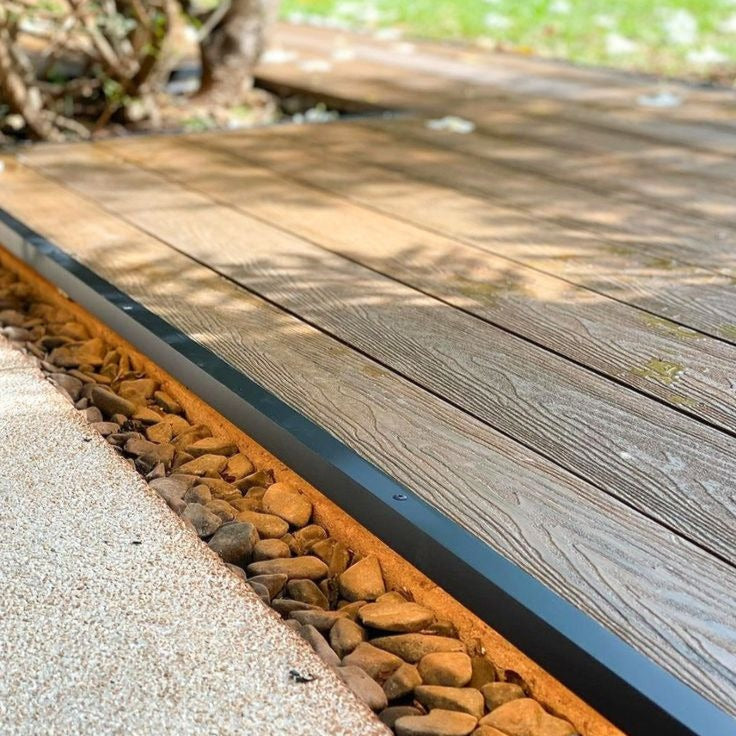 Deck Marrom de Madeira Ecológica | 2,90m x 14,82cm | 2,3cm espessura