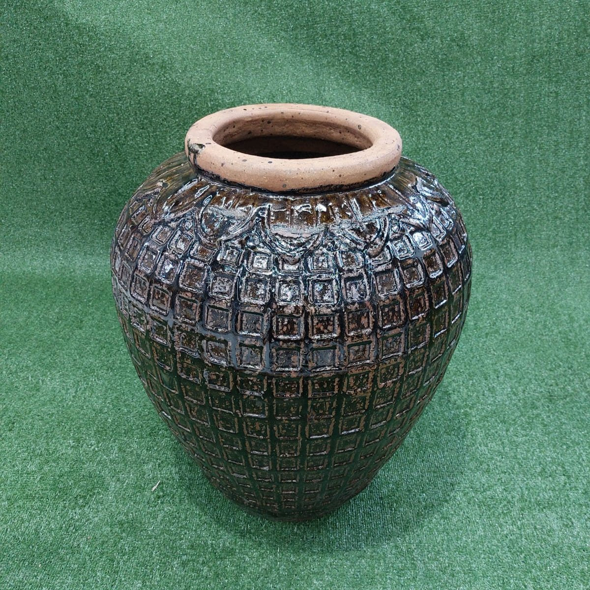 Vaso Vietnamita Médio Quadriculado Marrom Preto | 43cm abertura x 65cm largura x 64cm de altura | ref. 3191C