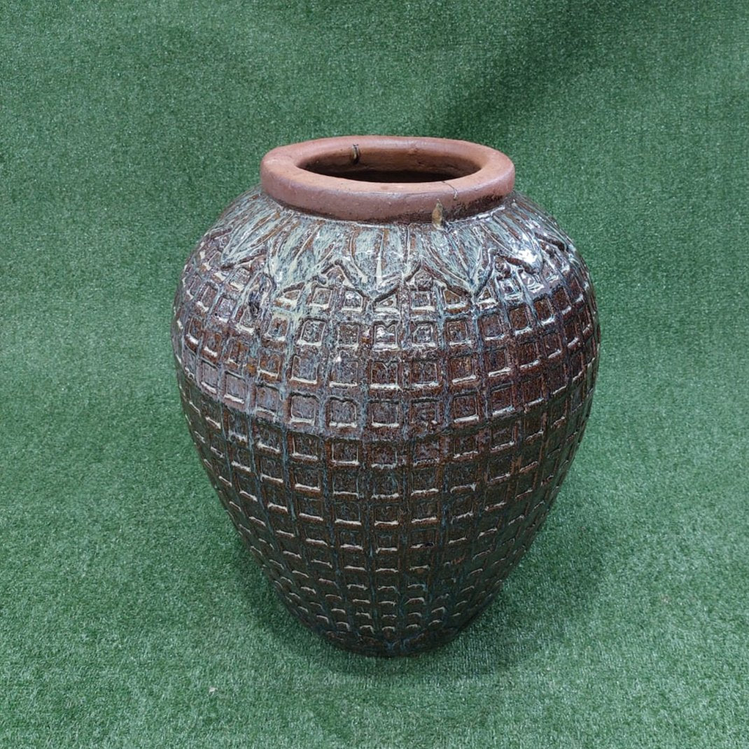 Vaso Vietnamita Médio Quadriculado Marrom Areia | 43cm abertura x 65cm largura x 64cm de altura | ref. 3191C